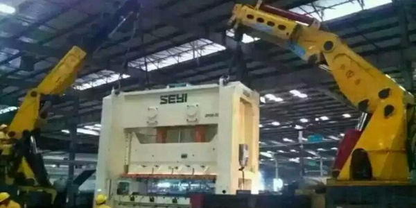 重型設(shè)備搬運(yùn)如何選擇吊點|  重型設(shè)備搬運(yùn)公司哪家好？