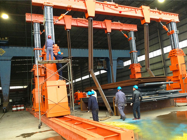 液壓龍門(mén)吊租賃