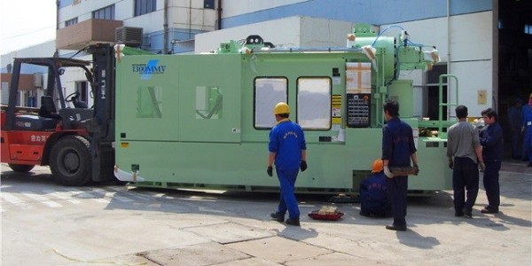 上海屹星設(shè)備搬運(yùn)：工廠搬遷價格越來越實(shí)惠啦